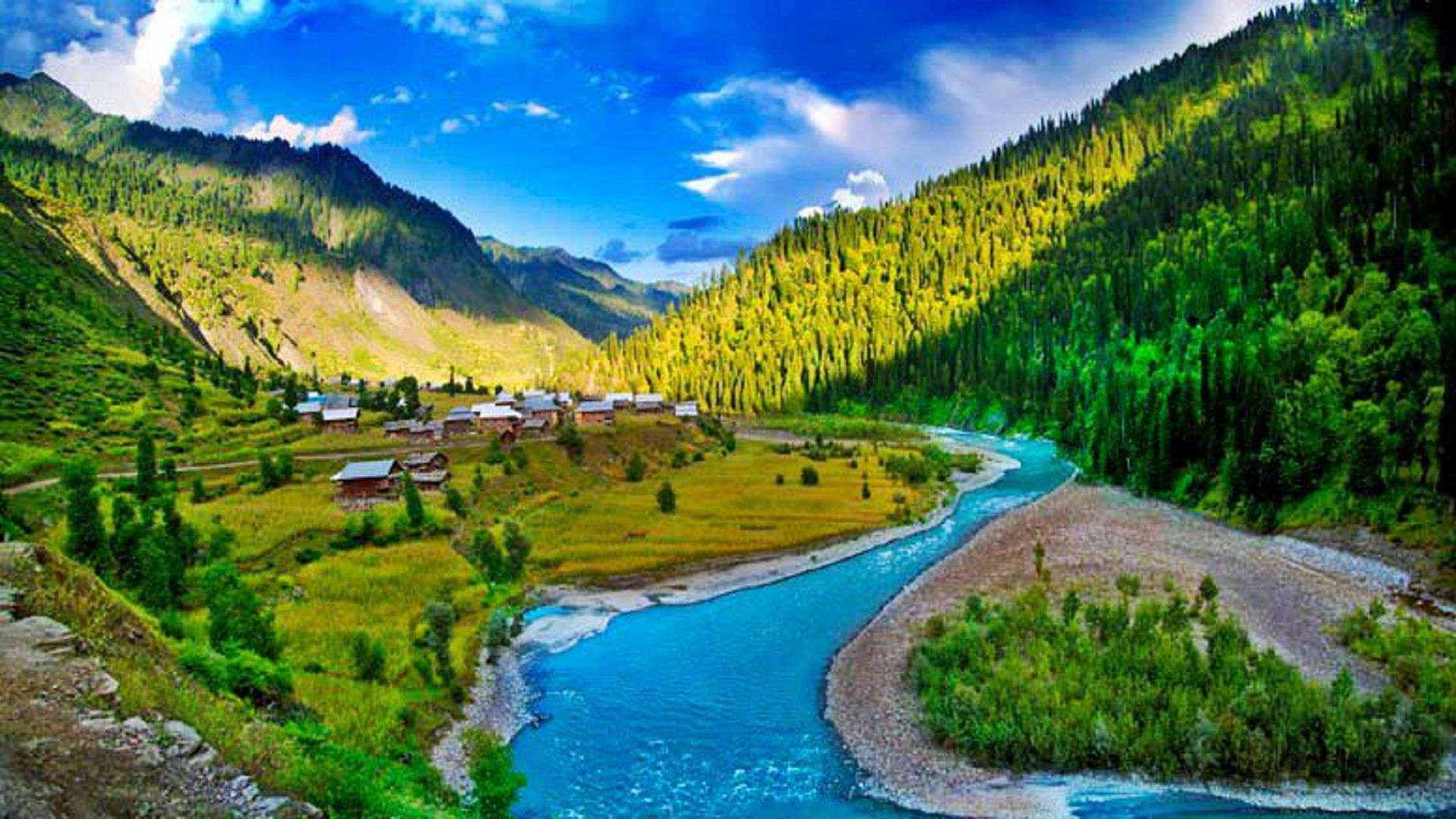 How About Visiting Neelum Valley for Your Vacation Trip